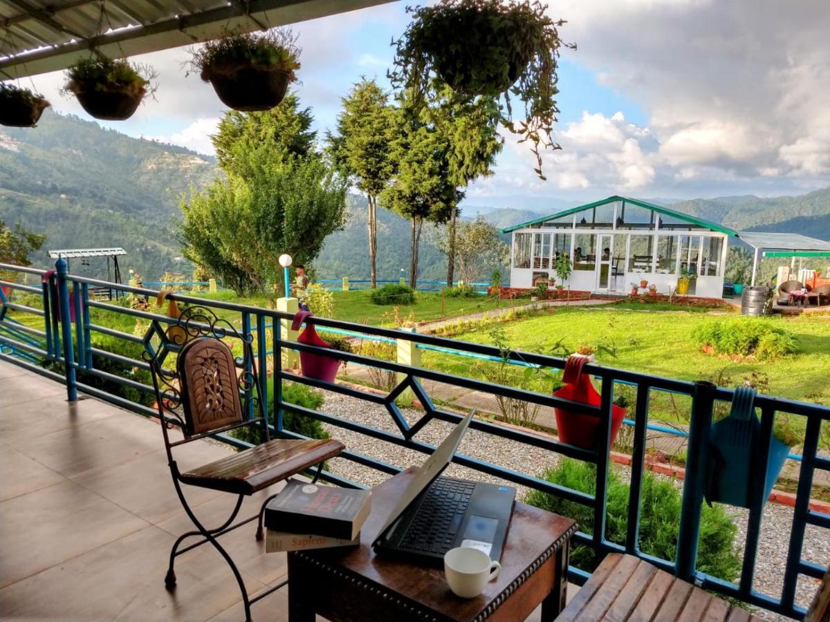 Chirping Orchard, Mukteshwar Bed & Breakfast Luaran gambar