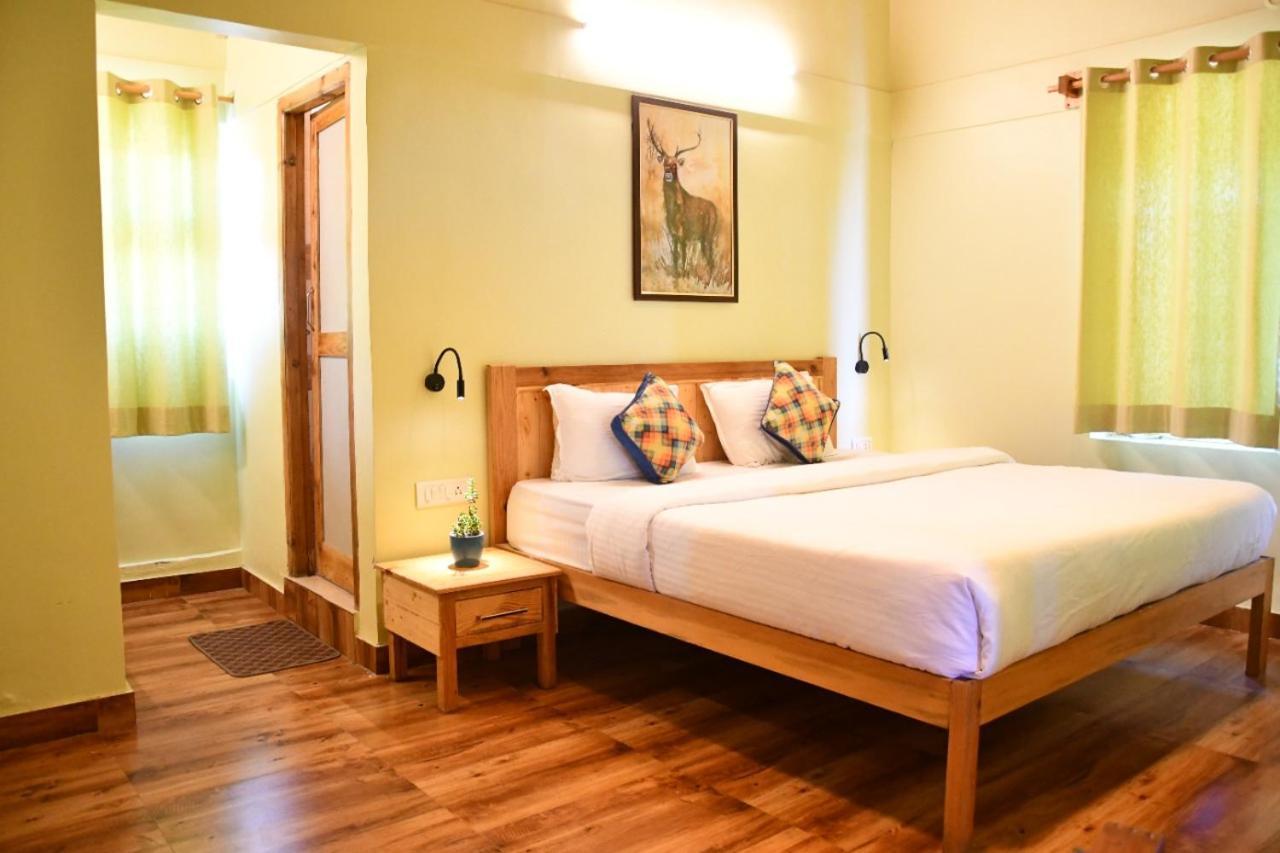 Chirping Orchard, Mukteshwar Bed & Breakfast Luaran gambar