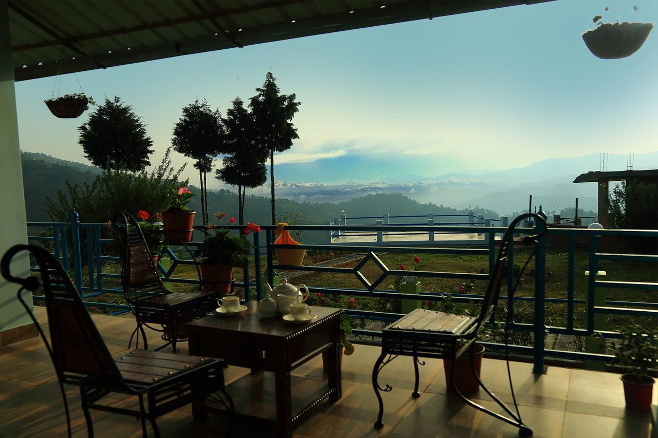 Chirping Orchard, Mukteshwar Bed & Breakfast Luaran gambar