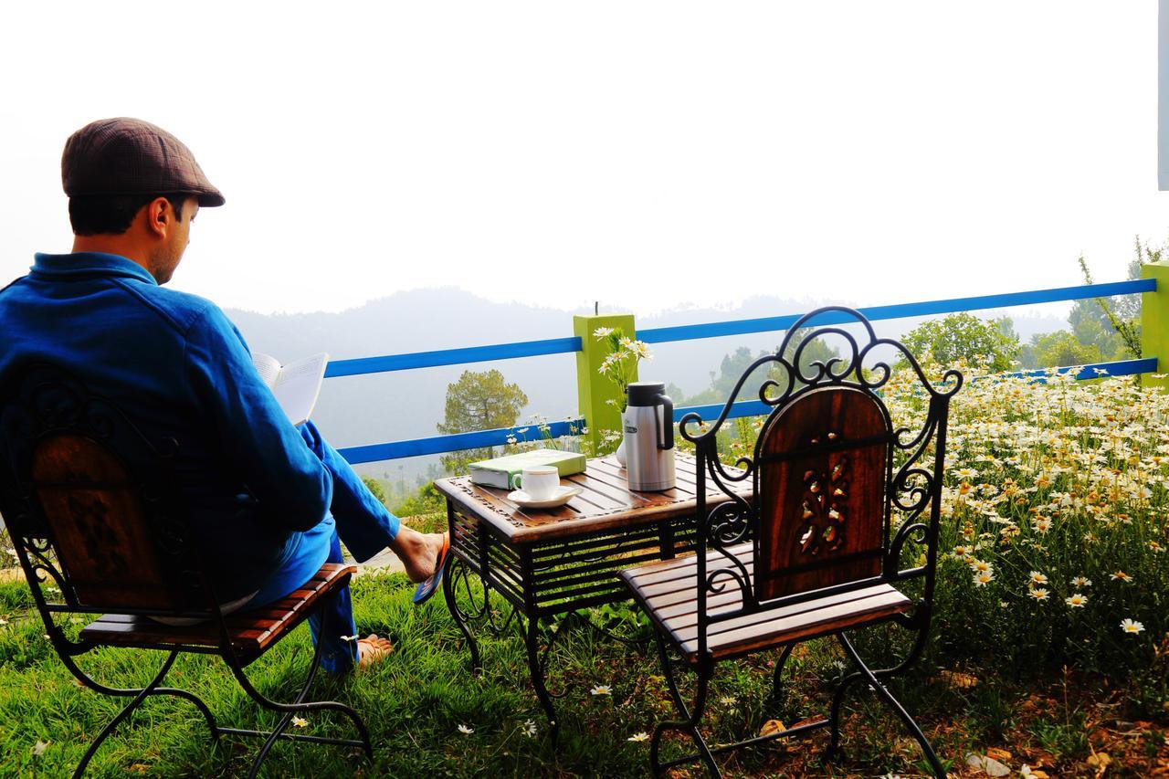 Chirping Orchard, Mukteshwar Bed & Breakfast Luaran gambar