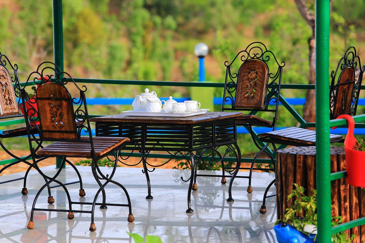 Chirping Orchard, Mukteshwar Bed & Breakfast Luaran gambar